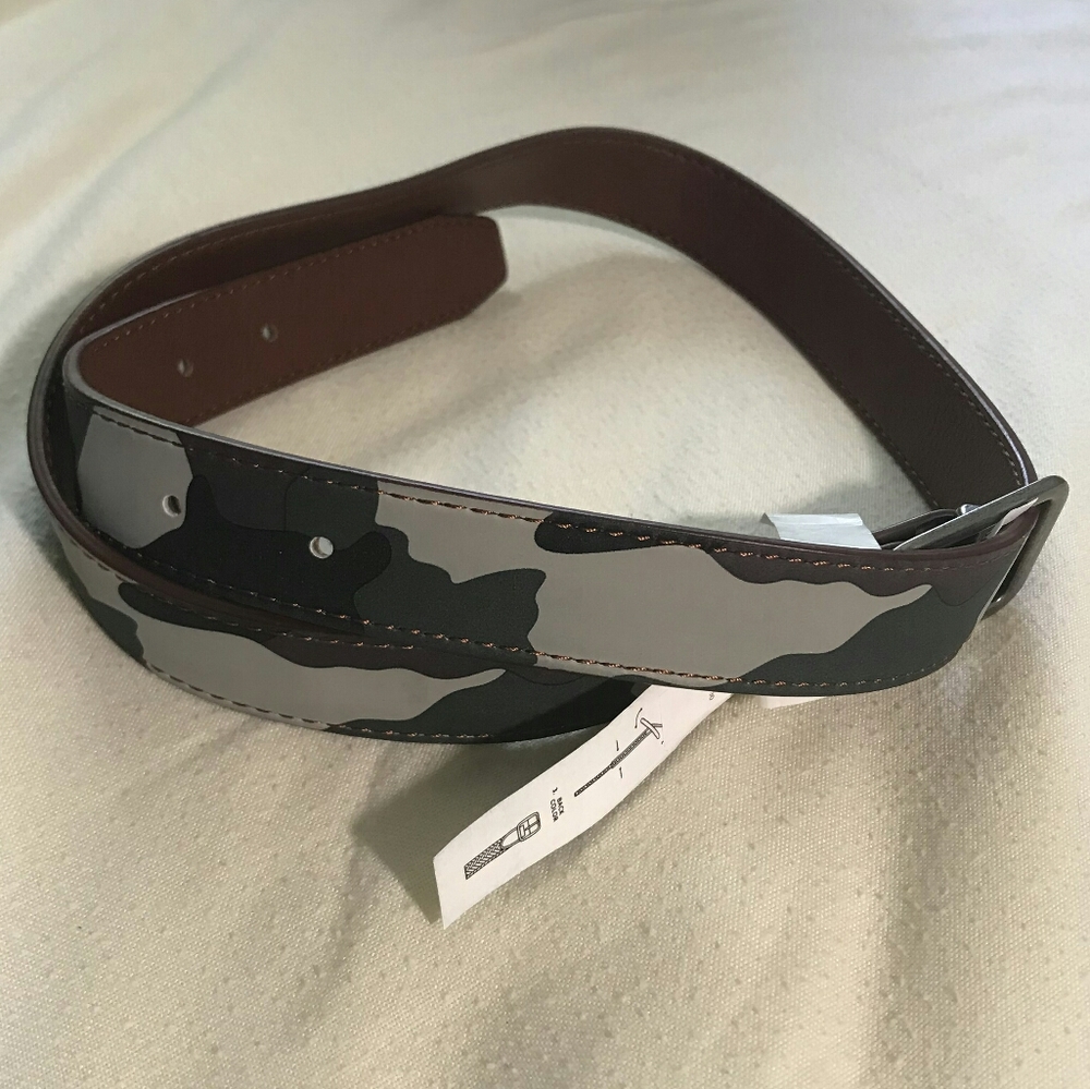 NWT Boys Reversible Belt